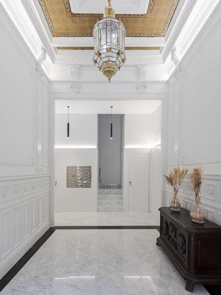 Mondrian New, Ac, Design Lovers, Near La Concha * San Sebastián